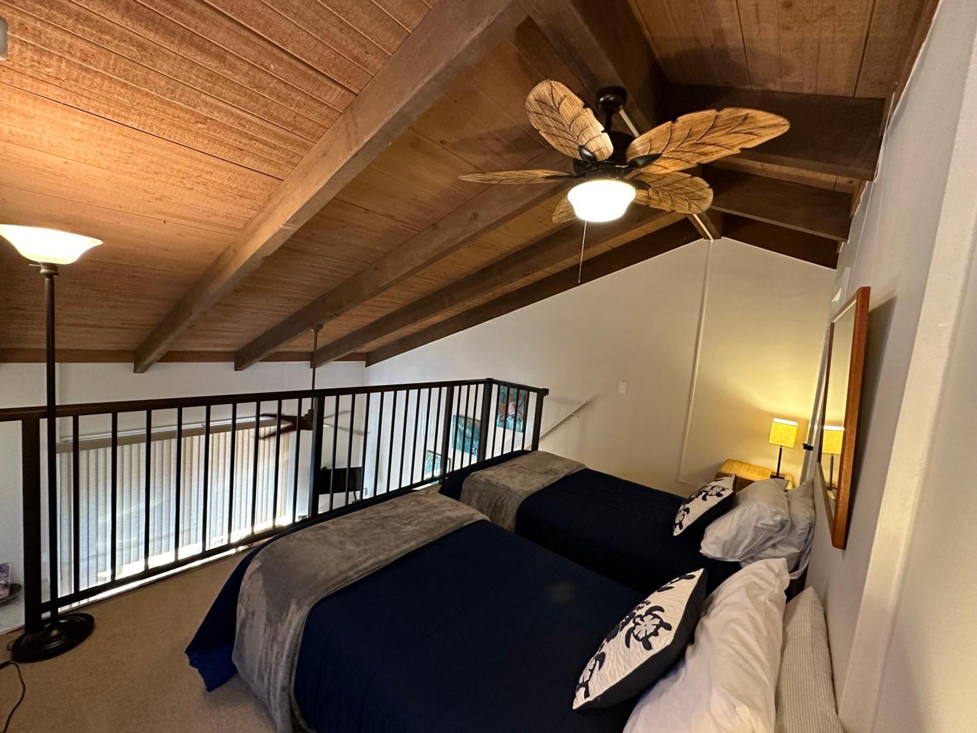 Apartamento Oceanfront Penthouse With Loft Kailua-Kona Exterior foto